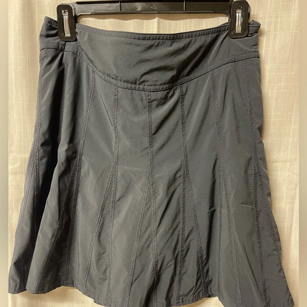 ATHLETA skort - Picture 2 of 4